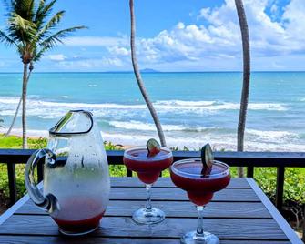 BV103 - Amazing Oceanfront Condo steps from beach - Humacao