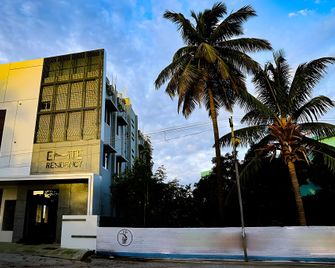 Elite Residency - Palani - Gebouw