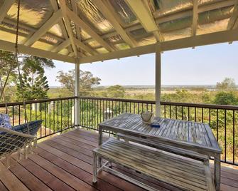 Coastal Hideaway - Full Linen Provided - South West Rocks - Balcony