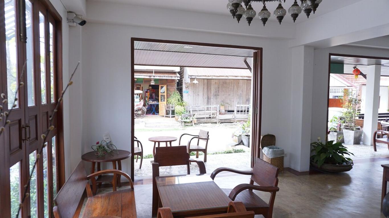 Sri Chiang Khan Hotel