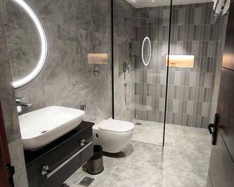 Ayana Resorts - Hyderabad - Baño
