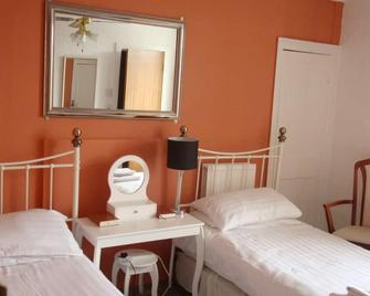 Spencer Court - Ramsgate - Bedroom