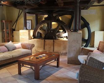 Moulin De Bacchus - Chançay - Living room