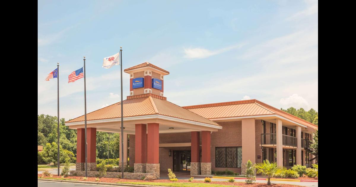 Baymont Wyndham Rocky Mount I-95  60     8  8     Battleboro Hotel