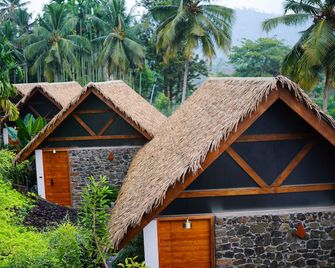 Maayaa riverside villa by KPM Tripenta - Kottathara - Vista del exterior