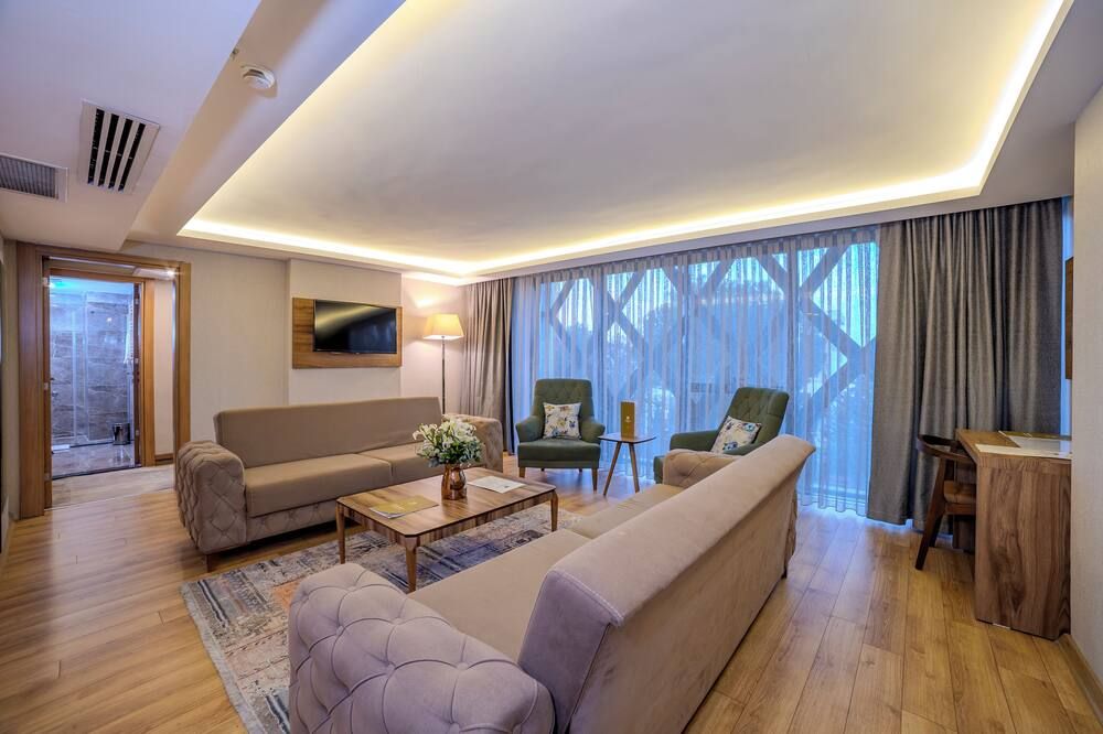 Royal Termal Hotel thumbnail 2