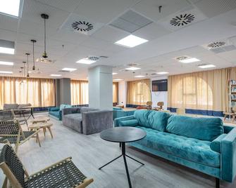 Albergue Juvenil Colegio Mayor Galileo Galilei - Valência - Lounge