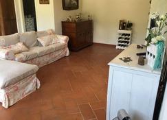 La Casa Del Tiglio - Borgo San Lorenzo - Living room