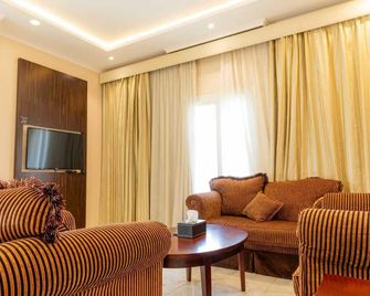 Sweet Elaf Serviced Apartments - Djeddah - Salon