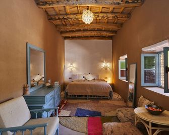 Agafay Desert Hotel - Lalla Takerkoust - Schlafzimmer