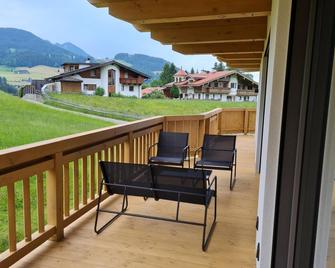 Auszeit Apartments - Wildschönau - Balkon