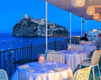 Miramare E Castello - Ischia - Restaurant