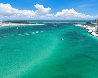 Sandpiper Cove 8234 - Coffeyville - Beach
