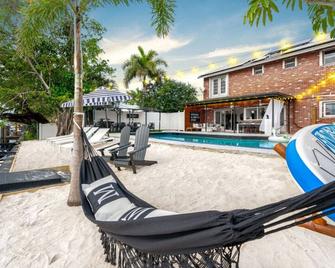 Waterfront w/ Beach Htd Pool Cinema Game-Room Spa - Fort Lauderdale - Piscina