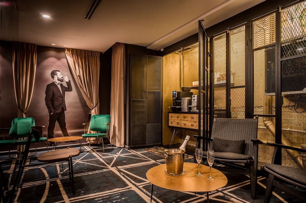 إمباسي هوتل، تل أبيب - تل أبيب - ردهة