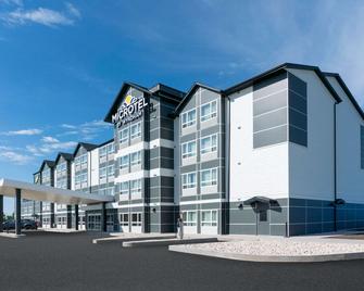 Microtel Inn and Suites by Wyndham Portage La Prairie - Portage la Prairie - Gebäude