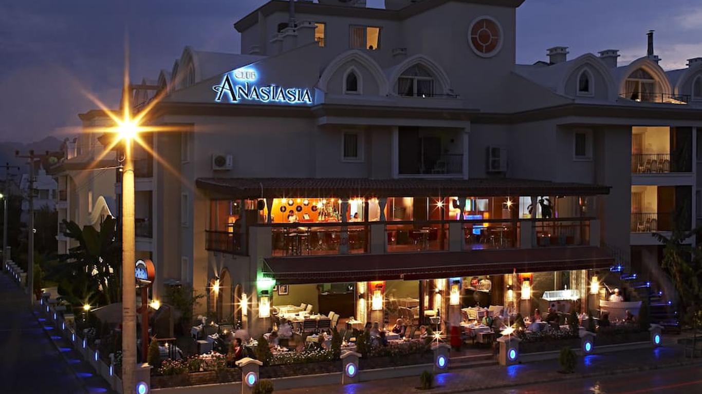 Club Anastasia - Family Hotel