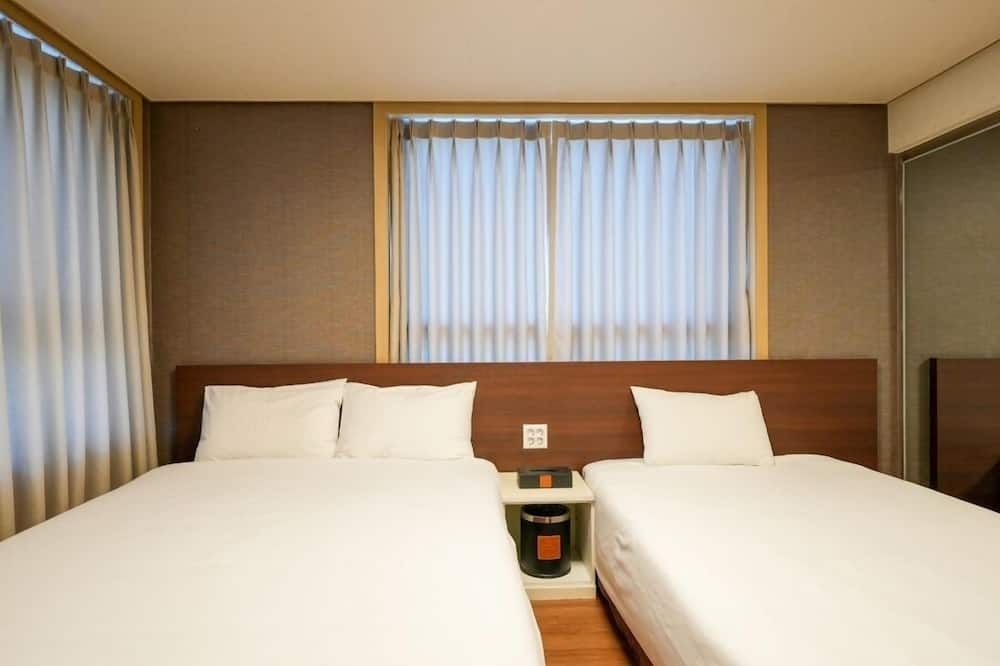 هوتل أفينتري يويدو