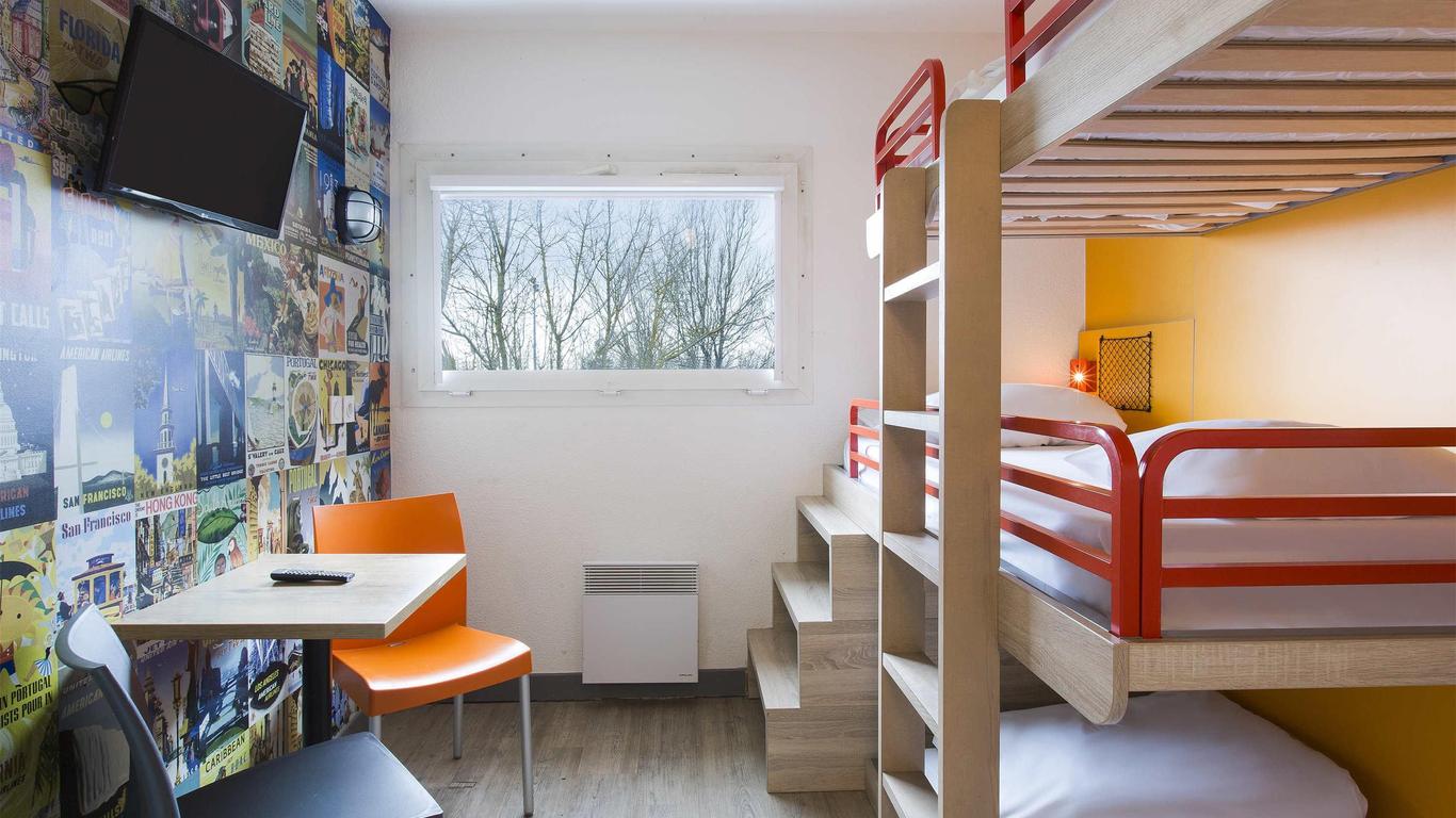 هوتل إف 1 موريباس