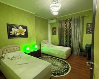 Bora Hotel - Gjirokastra - Habitación