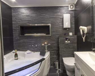 Boutique Hotel Madison - בלגרד - חדר רחצה