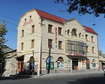 Sd David Hotel - Erevã - Edifício