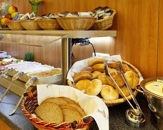 Hotel Fresh Inn - Unterhaching - Buffet