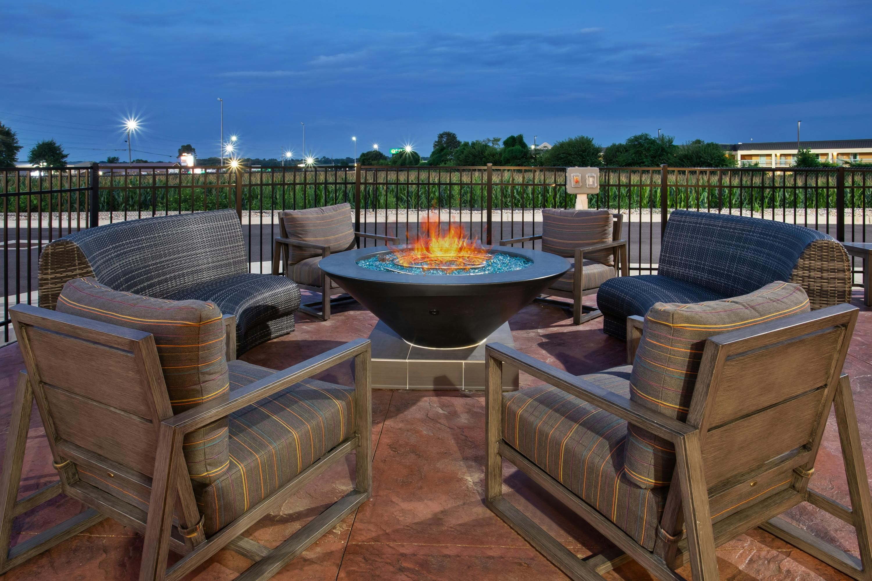 Hampton Inn by Hilton Union City - Union City - Balkon