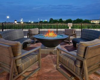 Hampton Inn by Hilton Union City - Union City - Balcón