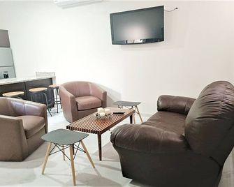 New Town Condo Casamar 1 near the beach. - Puerto Peñasco - Sala de estar