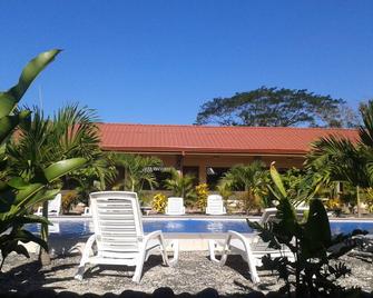 Comfortable room with A/C Jacó Beach with pivate bathroom - Tárcoles - Piscina
