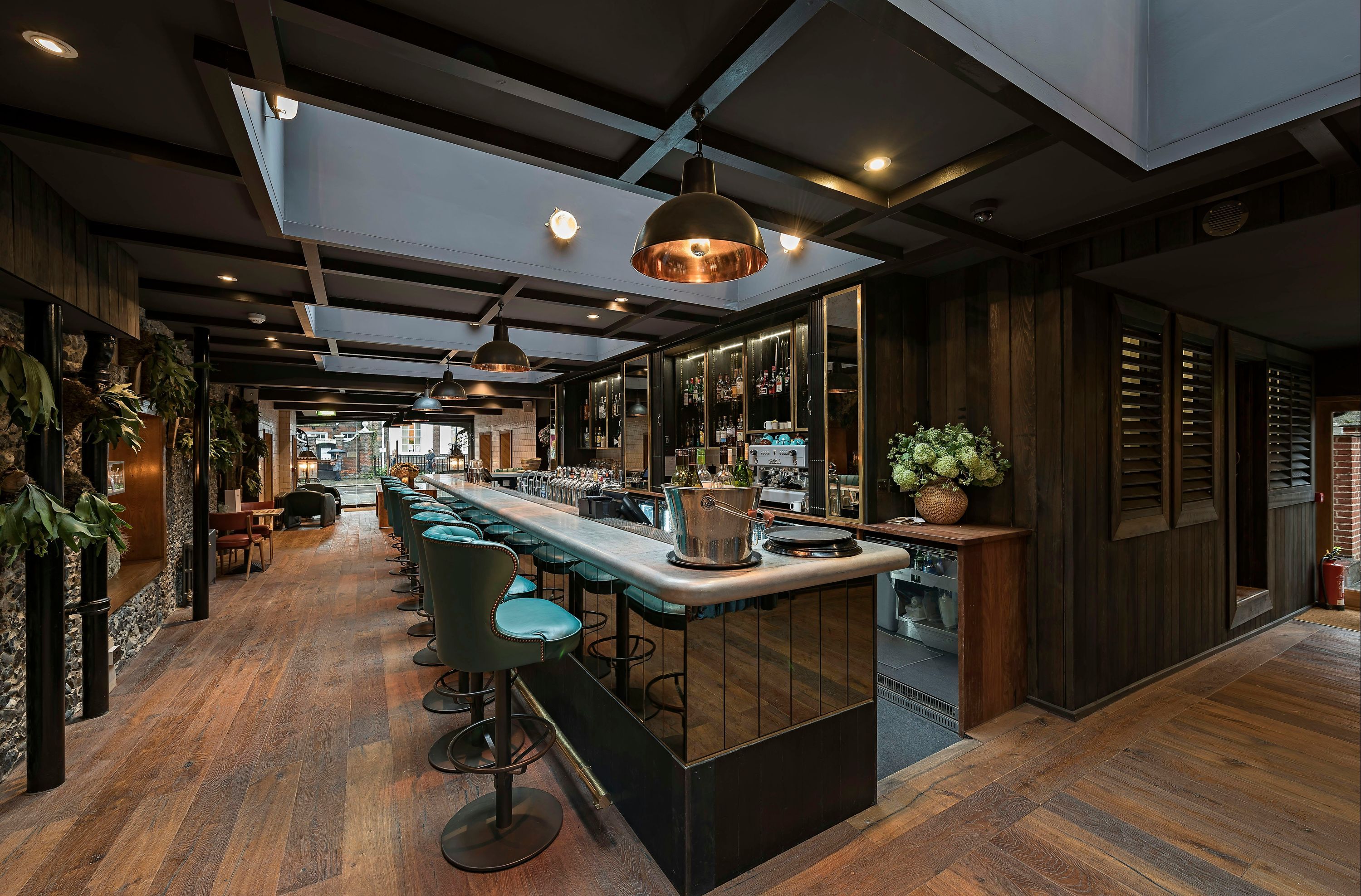 The Falstaff in Canterbury - קנטרברי - בר