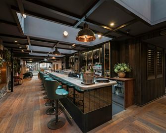 The Falstaff in Canterbury - קנטרברי - בר