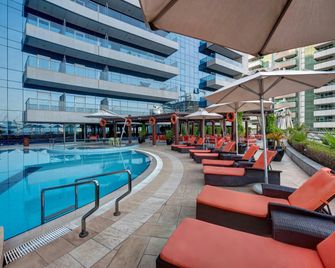 فندق كوبثورن دبي - دبي - حوض السباحة