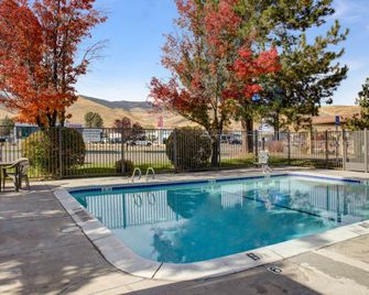 Motel 6-Carson City, Nv - Carson City - Pool