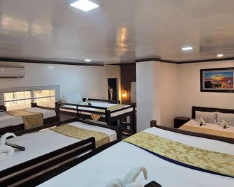 Captains Suites Albay - Ligao - Habitación