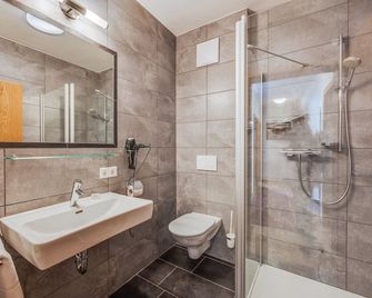 Chaletdorf am Sonnenhang - Wald Im Pinzgau - Bathroom
