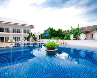 Nadivana Serviced Apartment - Krabi - Piscine