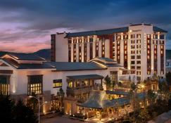 Shangri-La Resort, Shangri-La - Shangri-La - Bâtiment