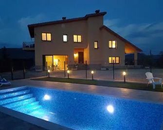 Cal Miro Nou - Cardona - Piscina