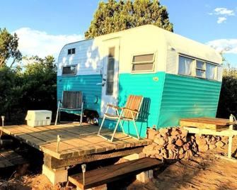 Indian Feather Camper - Monticello - Restaurant