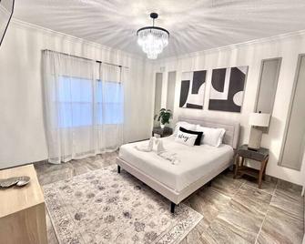 Sole #3-2bd 2bth-1250sqft-Riverview-Quit - Cocoa Beach - Bedroom