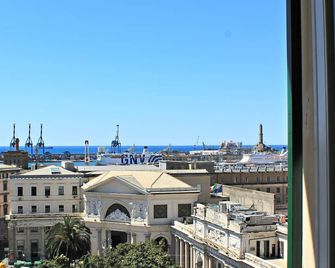 Hotel Bellevue - Genua - Balkong