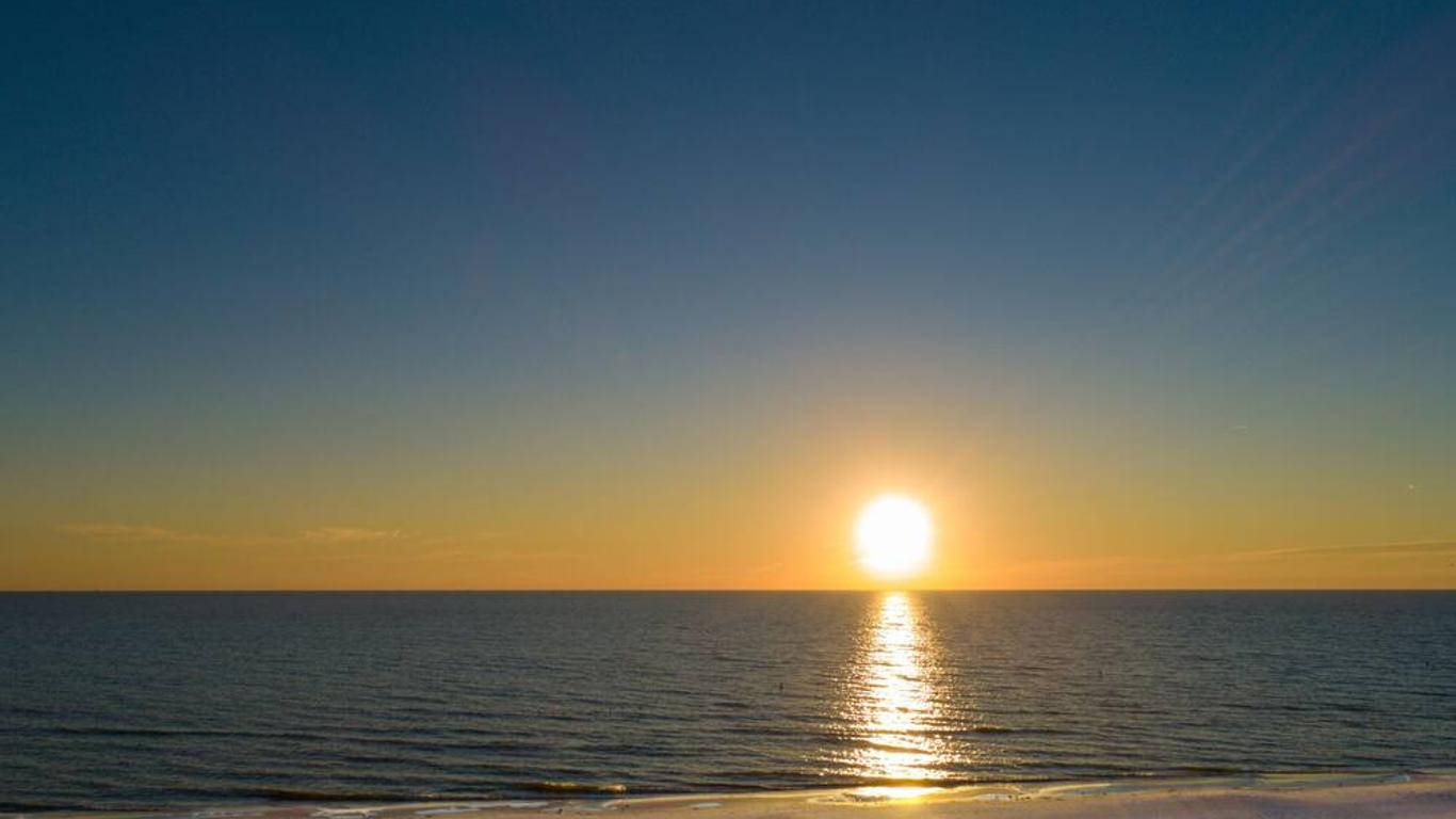 Thunderbird Beach Resort