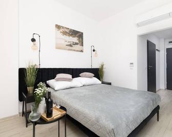 Easy Rent Apartments - Smart 5, 24h Check-In - Lublin - Bedroom