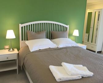 Isola Charm B&B - A Historic Villa near Punta Del Pero Beach - Plemmirio - Schlafzimmer