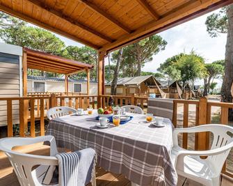 Camping Village Cavallino - Cavallino Treporti - Patio