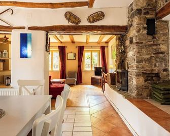 Holiday Home Katric - Vrsno - Dining room