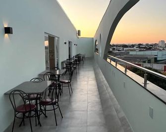 Rametta Hotel - Montes Claros - Varanda
