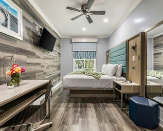 Lumea by the Sea - Long Beach - Outdoors view